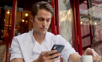 Эмили в Париже 1 сезон 5 серия смотреть онлайн!