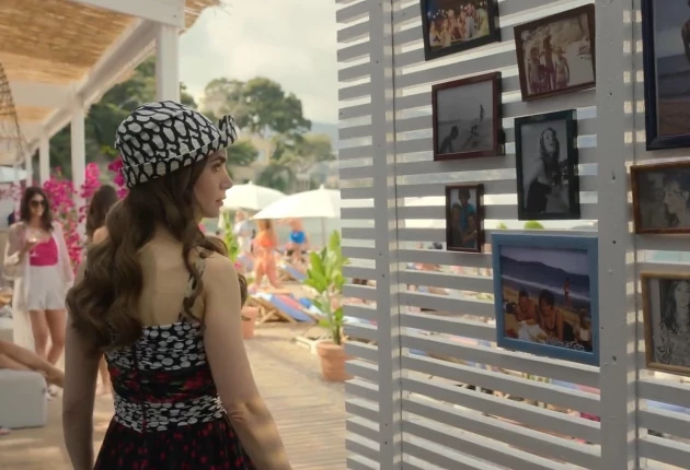 Картинка из сериала Эмили в Париже 2 сезон 2 серия