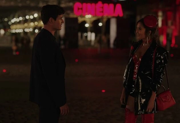 Кадры из сериала Эмили в Париже 3 сезон