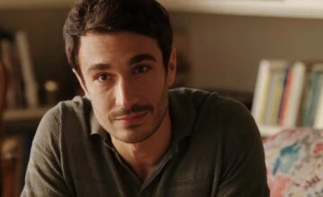 Эмили в Париже 4 сезон 10 серия смотреть онлайн!